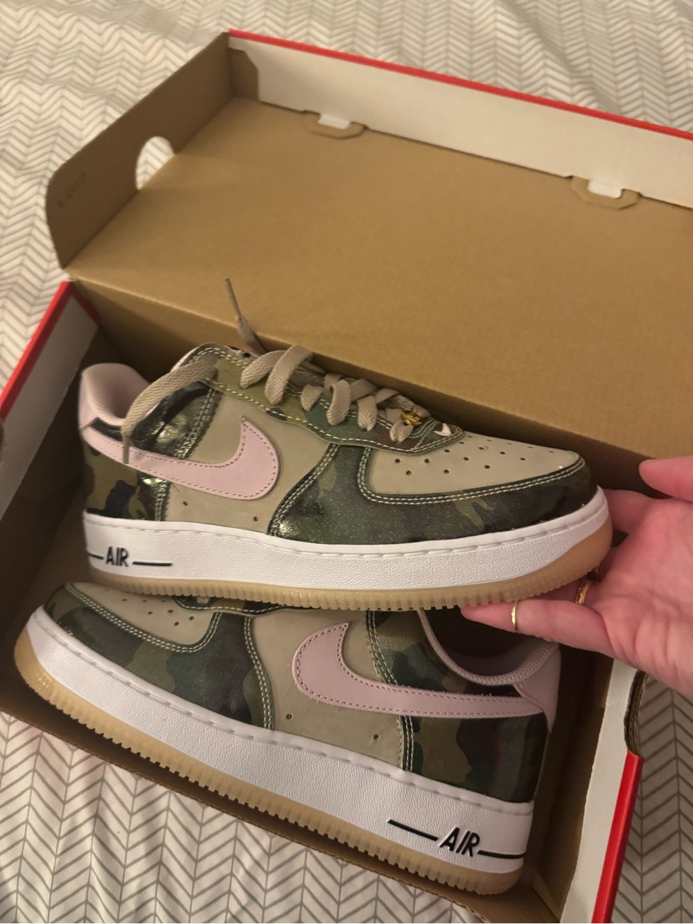 Nike Air Force 1 Low, desert khaki/ black/ white/ pink foam. Men’s 6.5 women’s 8